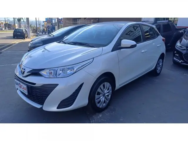 Carro Toyota Yaris 2020 X-Way 1.5 CVT (Flex)
