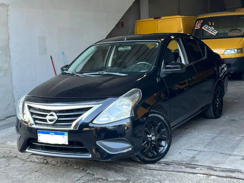 Nissan Versa 1.6 16V SV FlexStart CVT (Flex)