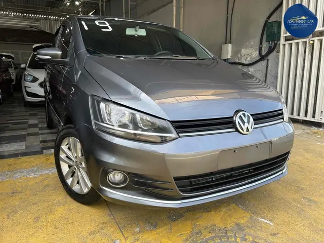 Carro Volkswagen Fox 2019 1.6 MSI Connect I-Motion (Flex)