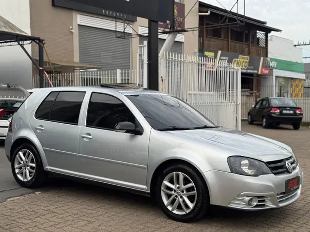 Carro Volkswagen Golf 2010 Sportline 1.6 (Flex)