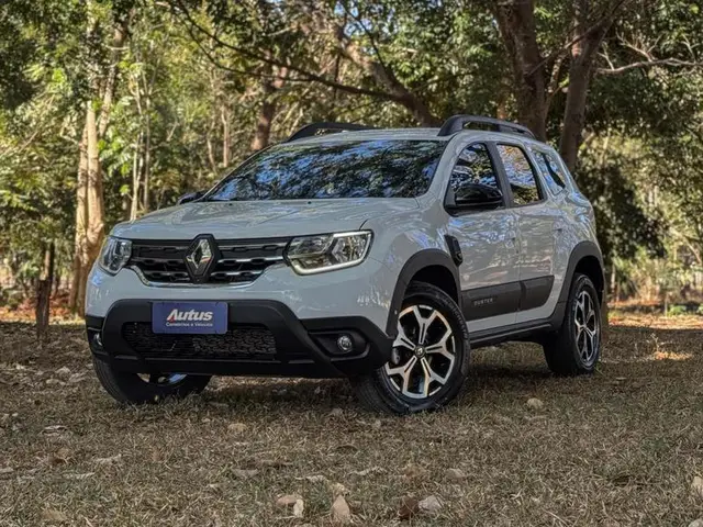 Carro Renault Duster 2023 Iconic 1.6 16V (Flex) (Aut)