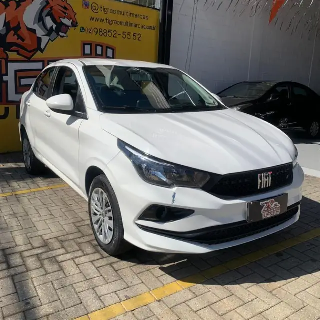 Carro Fiat Cronos 2023 Drive 1.0 (Flex) MT