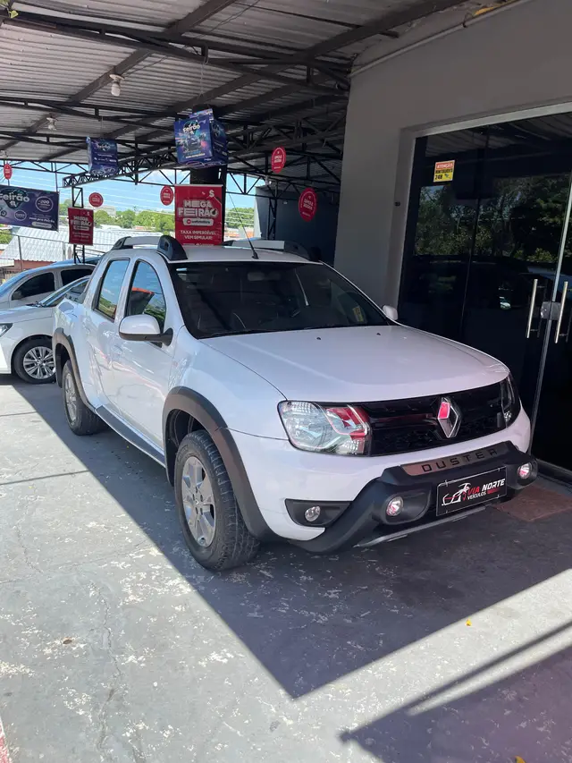Carro Renault Duster Oroch 2022 1.6 16V SCe Dynamique (Flex)