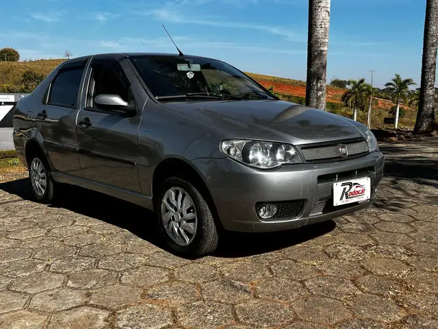 Carro Fiat Siena 2010 Celebration 1.0 Fire Flex 8V 4p