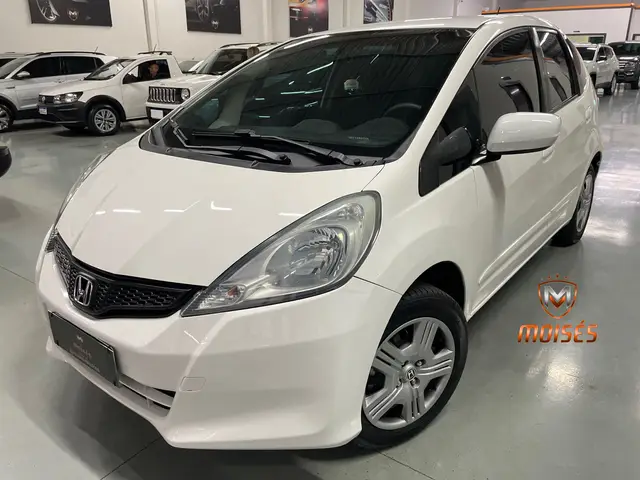 Carro Honda Fit 2014 DX 1.4 (Flex)