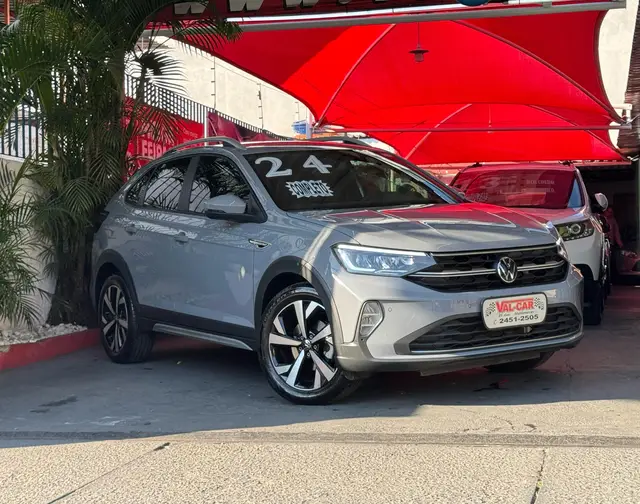 Carro Volkswagen Nivus 2024 Highline 200 TSI