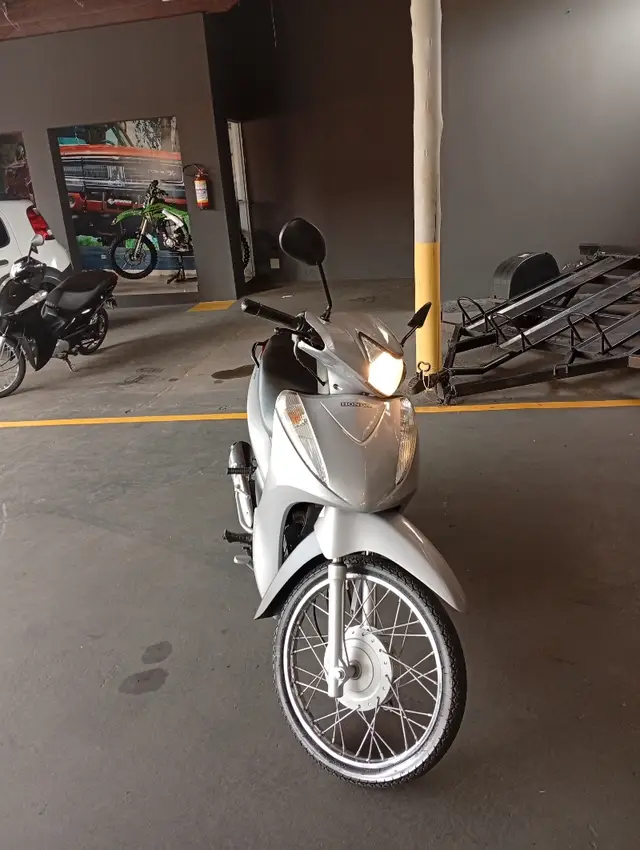 Moto Honda Biz 125i 2015 ES