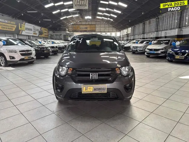 Carro Fiat Mobi 2024 Trekking 1.0