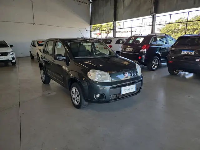Carro Fiat Uno 2011 VIVACE Celeb. 1.0 EVO F.Flex 8V 5p