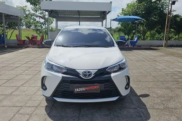 Carro Toyota Yaris 2023 XL 1.5 (Flex) (Aut)