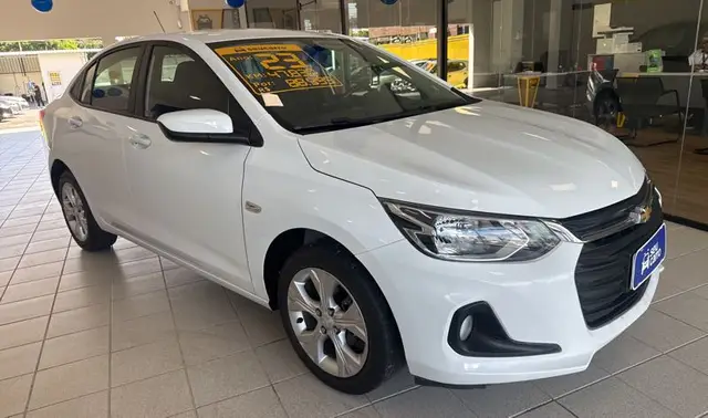 Carro Chevrolet Onix Plus 2023 LTZ 1.0 Turbo (Aut.)