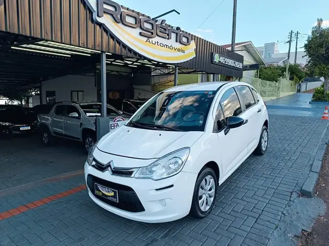 Carro Citroën C3 2018 Attraction 1.2 12V (Flex)