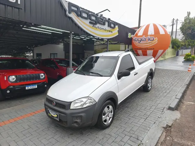 Carro Fiat Strada 2016 Working 1.4 (Flex)