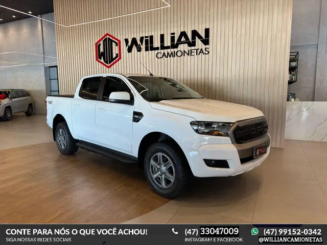 Carro Ford Ranger Cabine Dupla 2017 Ranger XLS 2.2 4x4 CD Diesel (Mec.)