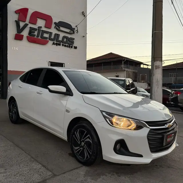 Carro Chevrolet Onix Plus 2024 LT 1.0 Turbo (Aut.)