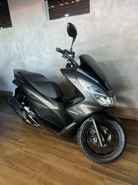 Moto Honda PCX 150 2017 DLX
