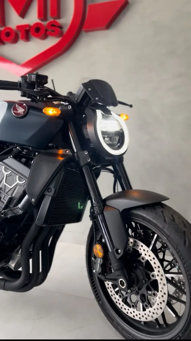 Moto Honda CB 1000R 2024 Black Edition