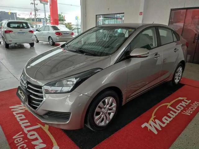 Carro Hyundai HB20S 2018 1.0 Comfort Plus (Flex)