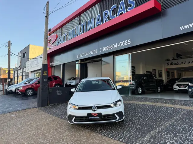Carro Volkswagen Polo 2024 Track 1.0 Flex 12V 5p