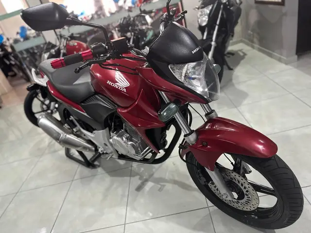 Moto Honda CB 300R 2013 Standard