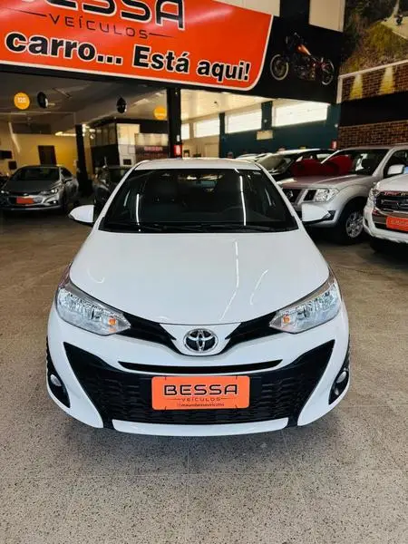 Carro Toyota Yaris 2019 1.3 XL (Flex)