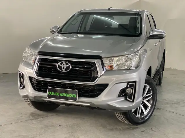 Carro Toyota Hilux Cabine Dupla 2019 Hilux 2.8 TDI SRV CD 4x4 (Aut)