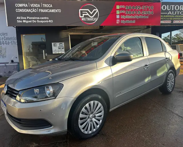 Carro Volkswagen Voyage 2014 1.0 TEC (Flex)