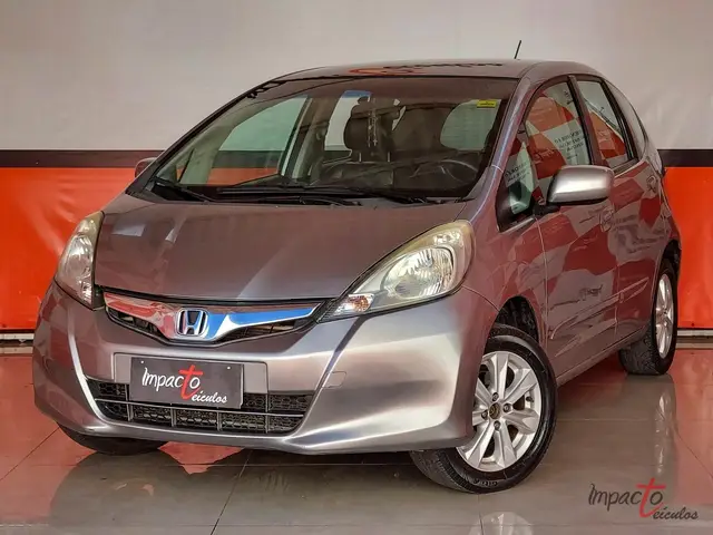 Carro Honda Fit 2013 LX 1.4 (flex)