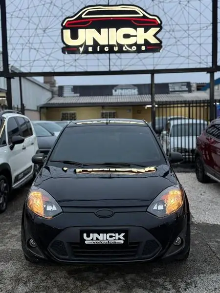 Carro Ford Fiesta Hatch 2013 Rocam 1.0 (Flex)