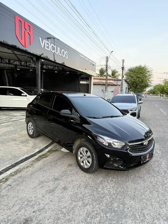 Carro Chevrolet Onix 2020 1.0 (Flex)
