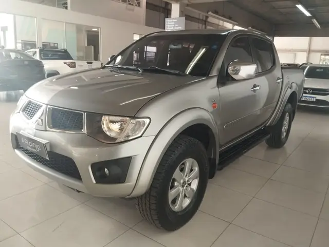 Carro Mitsubishi L200 Triton Sport 2012 HPE 4x4 3.2 DI-D (Aut)