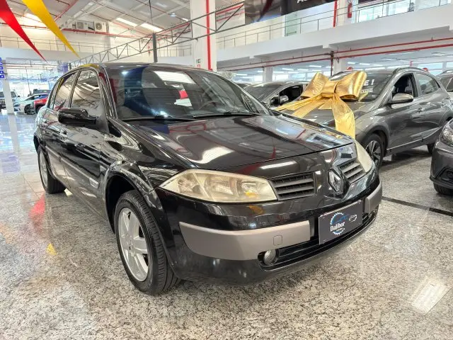 Carro Renault Megane Sedan 2008 Mégane Sedan Dynamique 1.6 16V (flex)