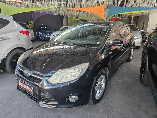 Carro Ford Focus Hatch 2015 S 1.6 16V TiVCT PowerShift