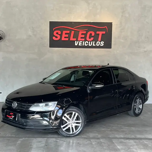 Carro Volkswagen Jetta 2015 2.0 Comfortline Tiptronic (Flex)