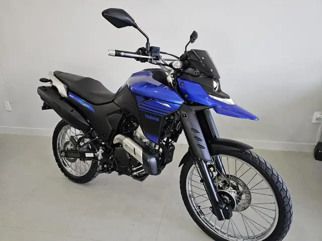 Moto Yamaha XTZ 250 Lander 2025 Connected