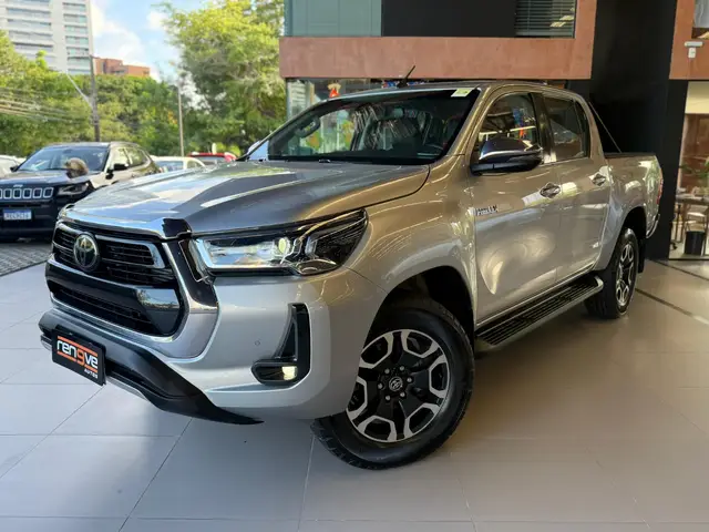 Carro Toyota Hilux Cabine Dupla 2021 SRX 2.8 TDI CD 4x4 (Aut)