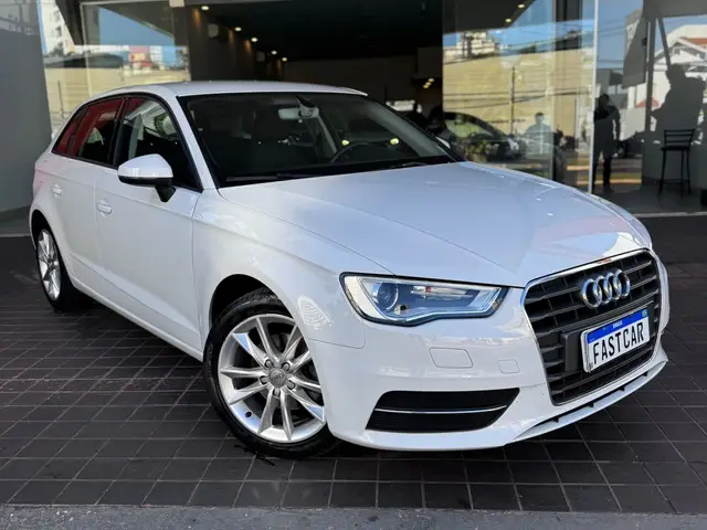 Carro Audi A3 2016 1.4 TFSI Ambiente S Tronic