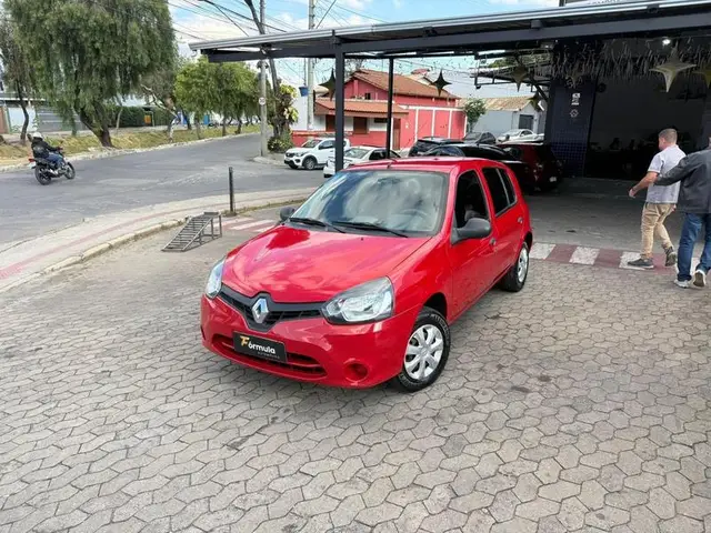 Carro Renault Clio 2015 Expression 1.0 16V (Flex)