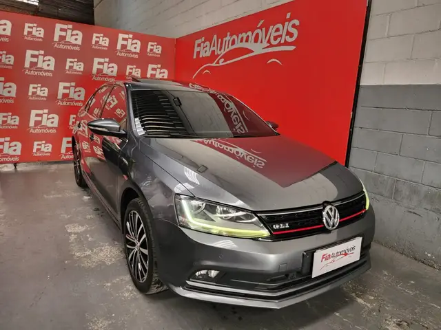 Carro Volkswagen Jetta 2017 2.0 TSI Highline Tiptronic