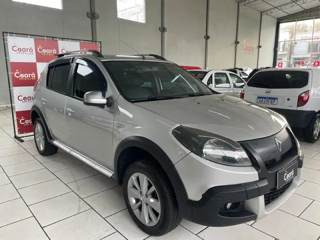 Carro Renault Sandero Stepway 2013 1.6 8V (Flex)