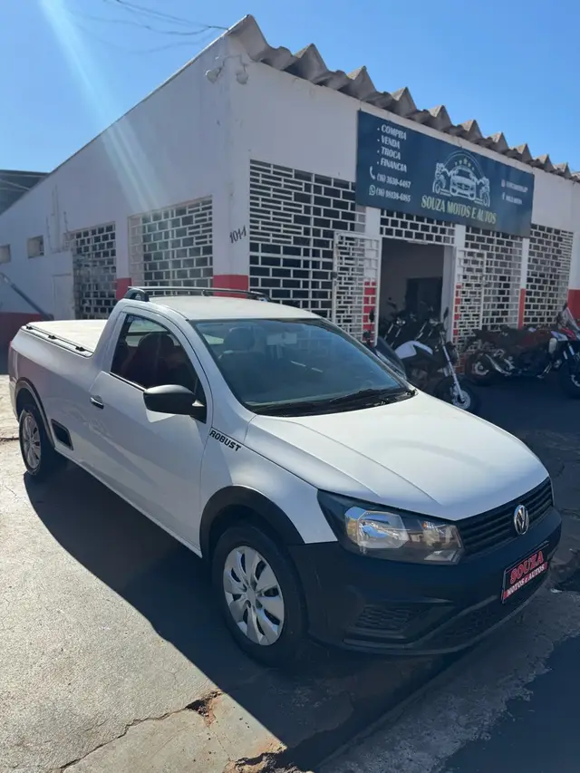 Carro Volkswagen Saveiro 2018 Robust 1.6 MSI CS (Flex)