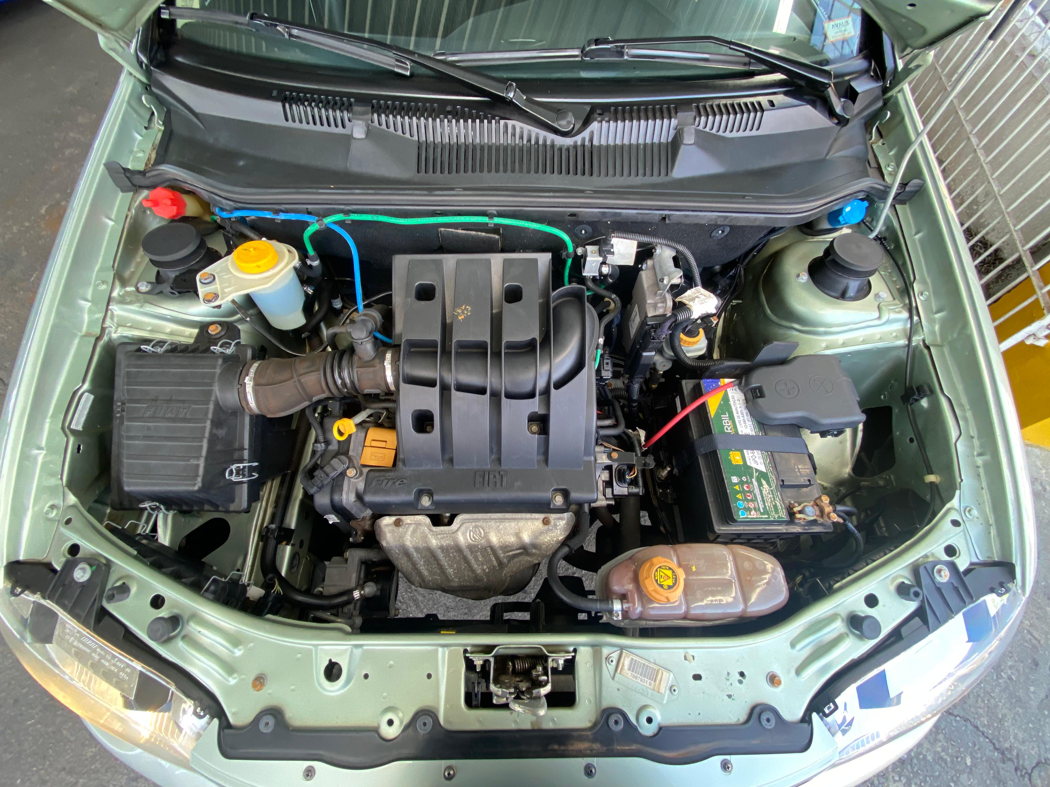 Fiat Palio Fire 1.0 8V (Flex) 4p