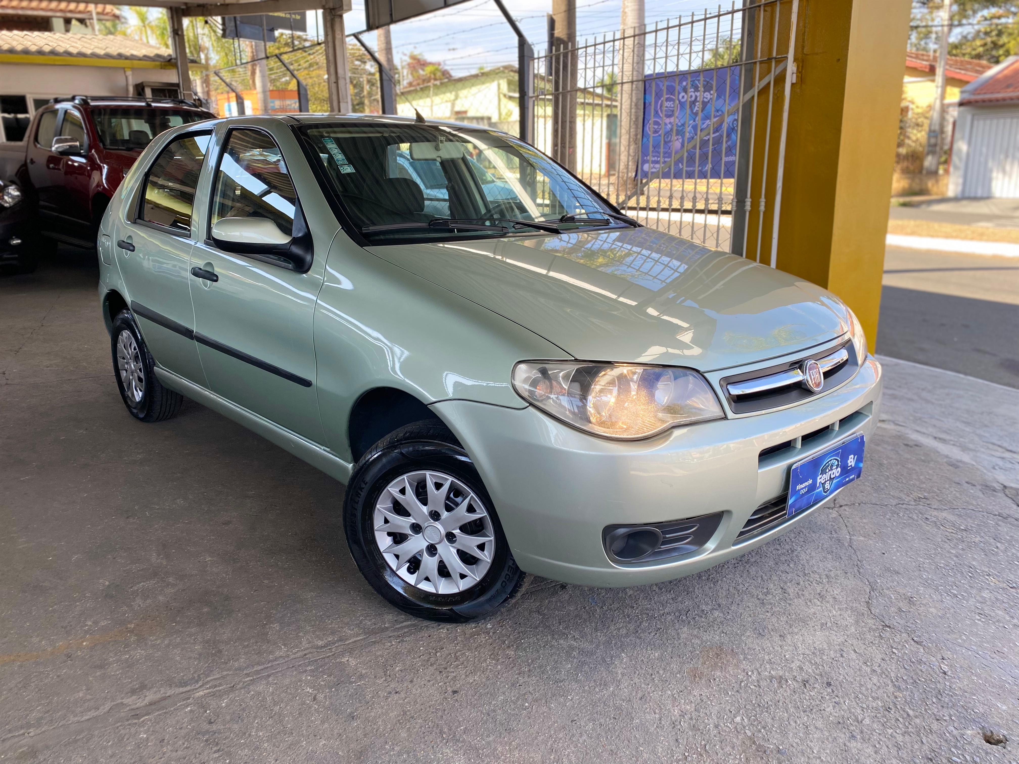 Fiat Palio Fire 1.0 8V (Flex) 4p