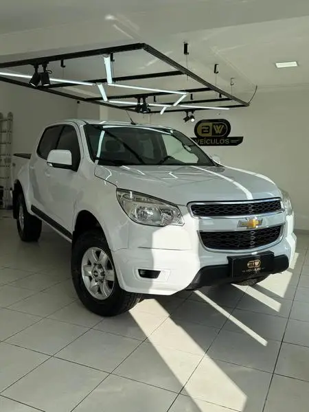 Carro Chevrolet S10 Cabine Dupla 2013 S10 2.8 CTDI LS 4WD (Cabine Dupla)