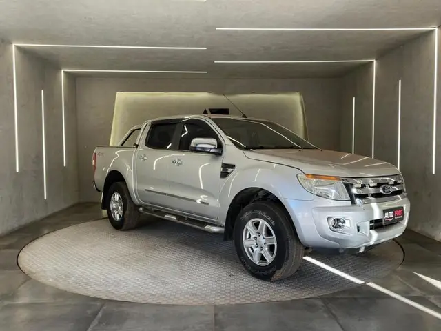 Carro Ford Ranger Cabine Dupla 2014 Ranger 2.5 Flex 4x2 CD XLT