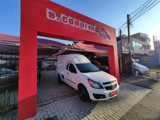 Carro Chevrolet Montana Combo 2013 LS 1.4 (Flex)