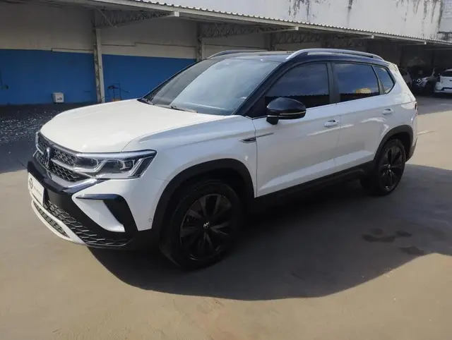 Carro Volkswagen Taos 2023 Highline 1.4 TSI