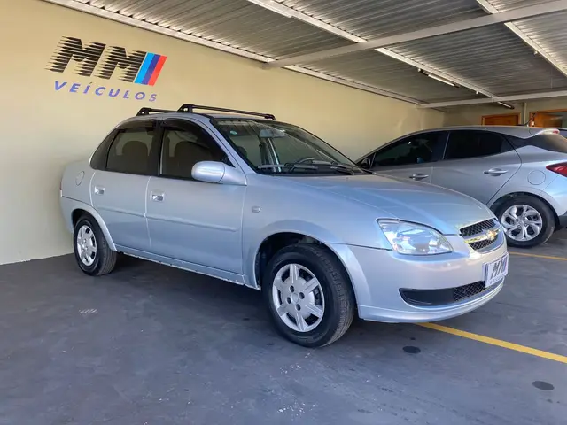Carro Chevrolet Classic 2012 LS VHC E 1.0 (Flex)