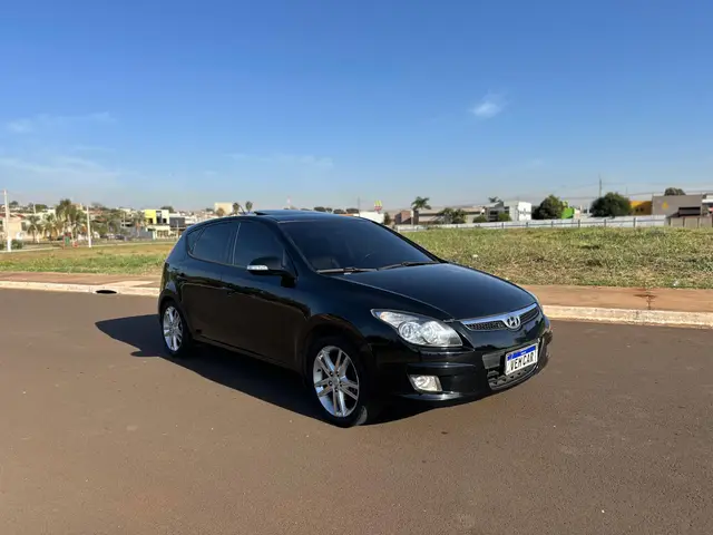 Carro Hyundai i30 2011 GLS 2.0 16V Top (aut)