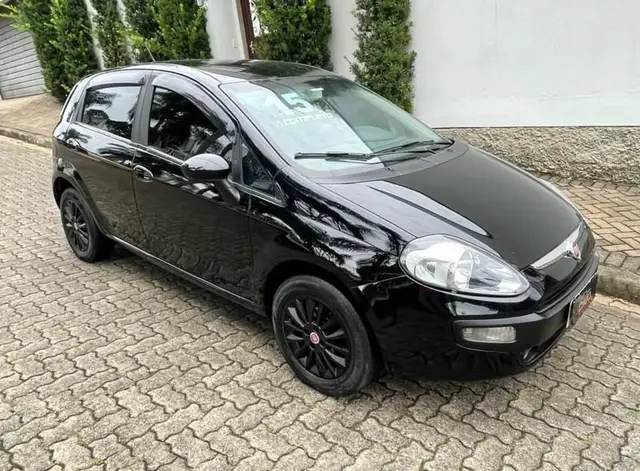 Carro Fiat Punto 2015 Attractive 1.4 (Flex)